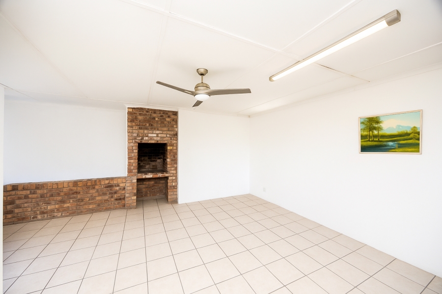 4 Bedroom Property for Sale in Cambridge West Eastern Cape